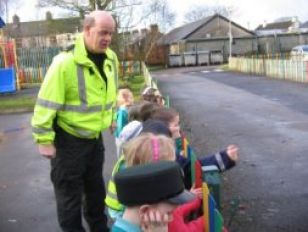 Police Officers visit to nursery.
